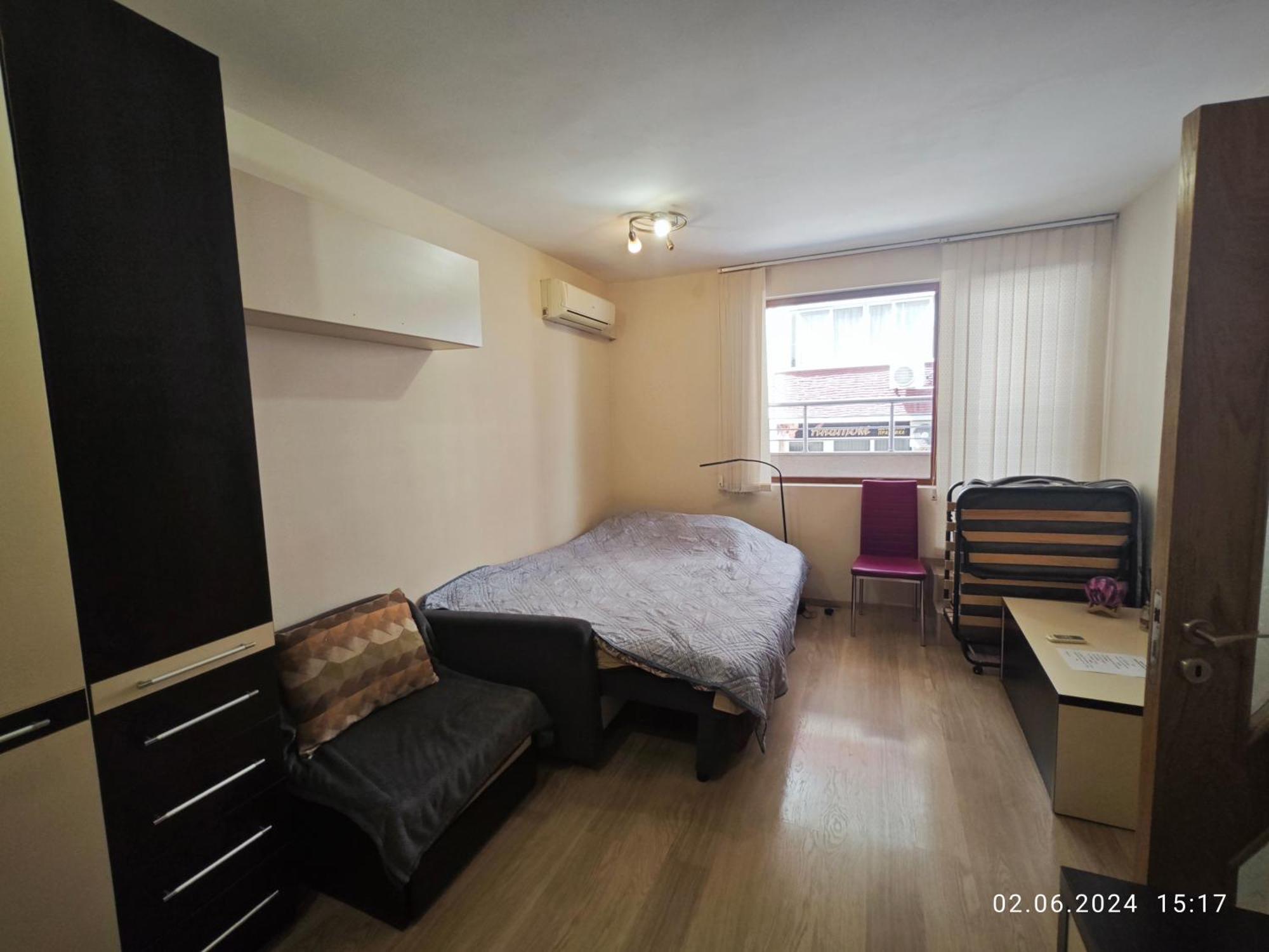 וארנה Apartment In The Center מראה חיצוני תמונה