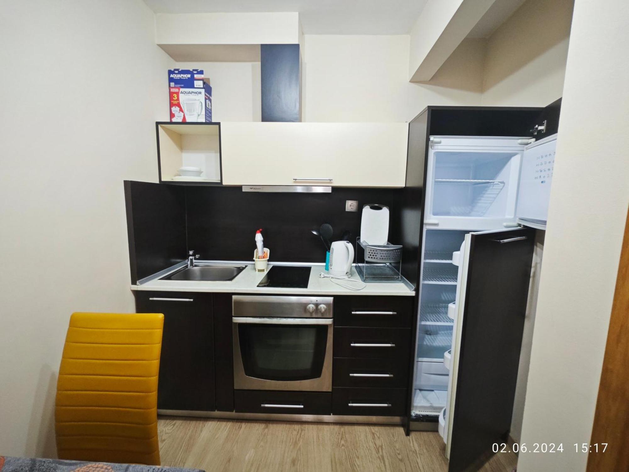 וארנה Apartment In The Center מראה חיצוני תמונה